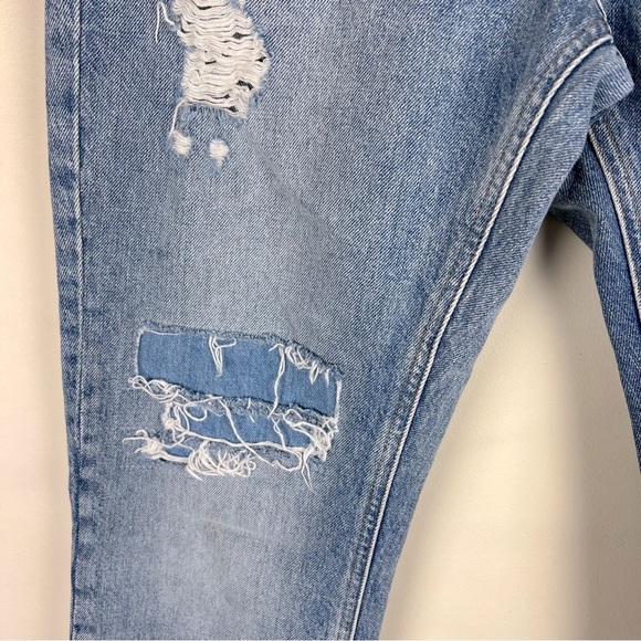 Frame | The Low Boot Low Rise Bootcut Distressed Patch Jeans | 28 - Picture 9 of 15